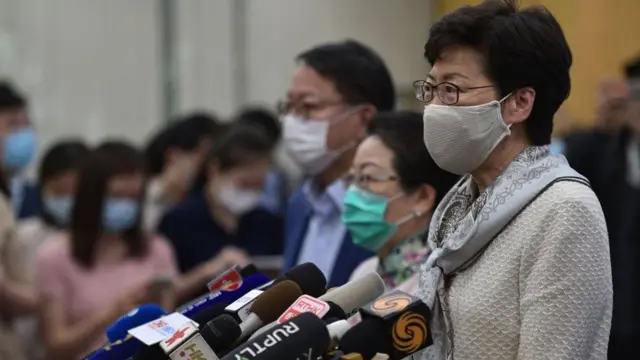 Bà Carrie Lam, đặc khu trưởng Hong Kong phát biểu trong cuộc họp ngắn vào ngày 3 tháng 6 năm 2020 về luật an ninh quốc gia.
