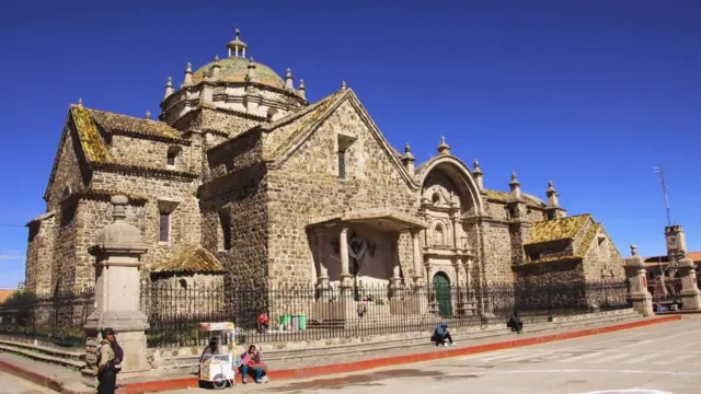 Iglesia de Santiago Apóstol
