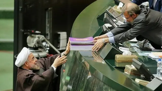 روحانی و لاریجانی