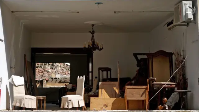 أحد مباني حي مار مخايل المدمّر