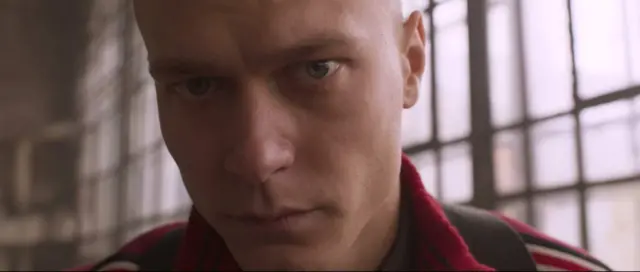 Юрий Борисов получил "Золотого Единорога" за лучшую мужскую роль в фильме "Капитан Волконогов бежал"