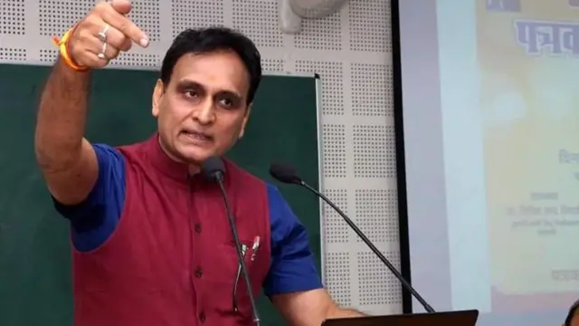 राकेश सिन्हा