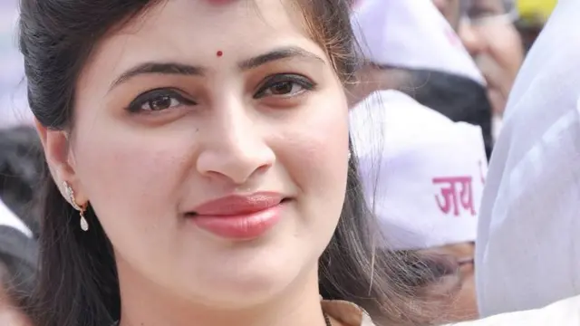 నవనీత్ కౌర్