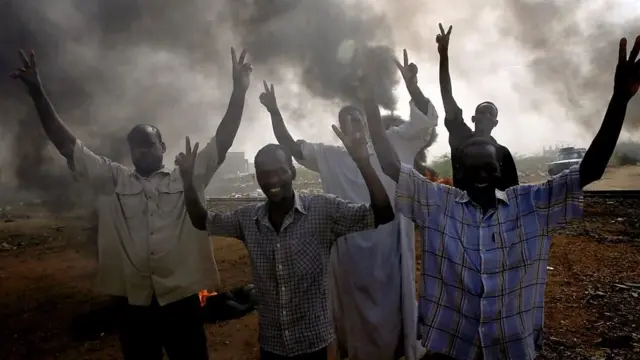 Manifestantes sudaneses