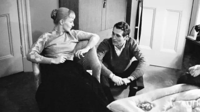 Saacada la xaraashay