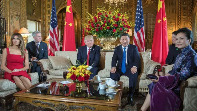 在佛罗里达棕榈滩海湖庄园接待习近平主席和夫人彭丽媛