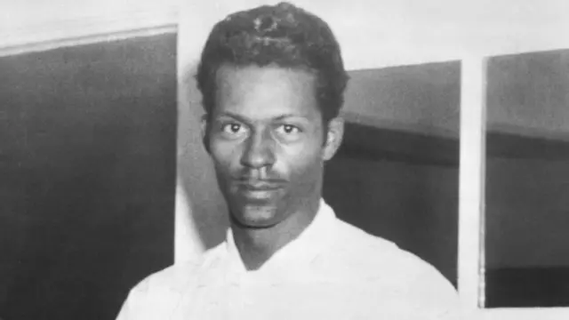 贝里在1959年准备接受警方问话时拍摄的照片。