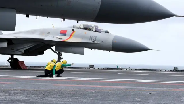 Chiến đấu cơ J-15