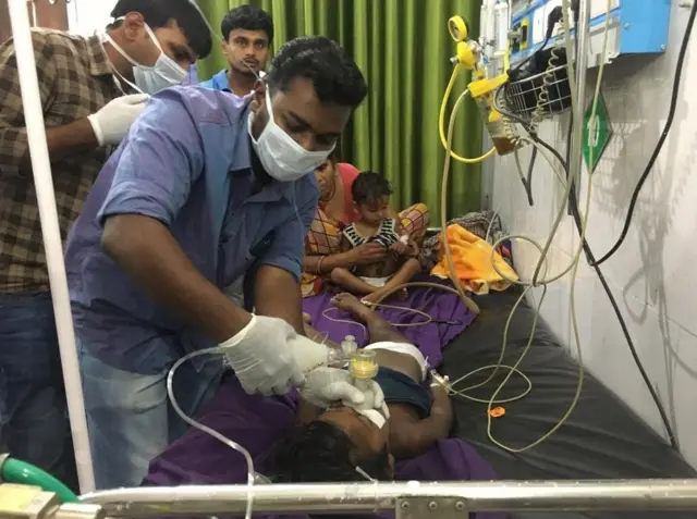 अस्पताल में भर्ती बच्चे