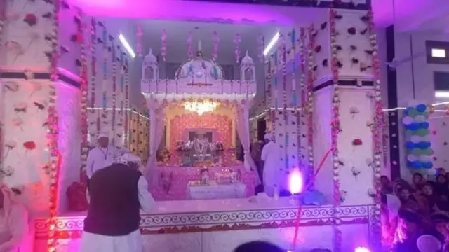 2020 ਵਿੱਚ ਦੀਵਾਲੀ ਮੌਕੇ ਮੰਦਿਰ ਦੇ ਦਰਸ਼ਨ ਕਰਨ ਪਹੁੰਚੇ ਪਾਕਿਸਤਾਨ ਦੇ ਚੀਫ਼ ਜਸਟਿਸ ਗੁਲਜ਼ਾਰ ਅਹਿਮਦ