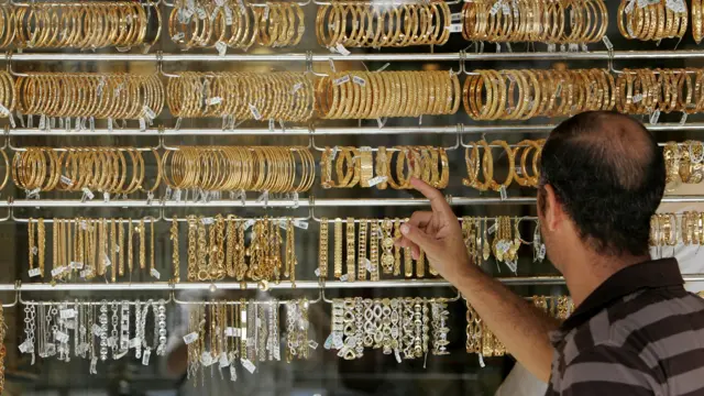 الذهب: التفكير بـ