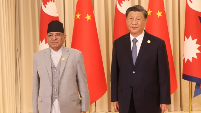 नेपाल के प्रधानमंत्री पुष्प कमल दाहाल प्रचंड और चीनी राष्ट्रपति शी जिनपिंग