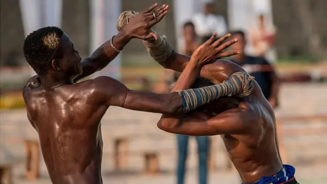 Wasu 'yan dambe yayin wasan