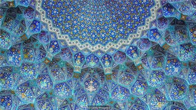 人类信仰的复杂性是否可以在人工智能上被复制?