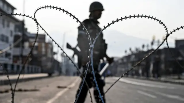 காஷ்மீர் பற்றி இந்தியாவில் ஏற்படுத்தப்படும் தவறான நம்பிக்கைகள்