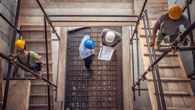 لماذا ترتفع معدلات الانتحار بين الرجال مقارنة بالنساء؟