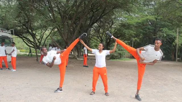 Mihirat waahelootashee waliin dirree shaakalaarratti