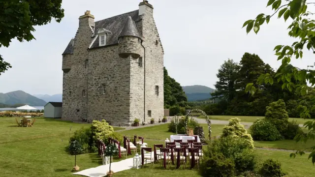 Замок-готель в Шотландії, де Марк та Оксана одружуватимуться
