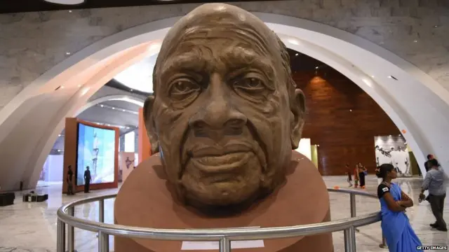 સરદાર વલ્લભ પટેલની તસવીર