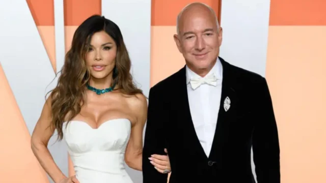 Jeff Bezos and Lauren Sanchez