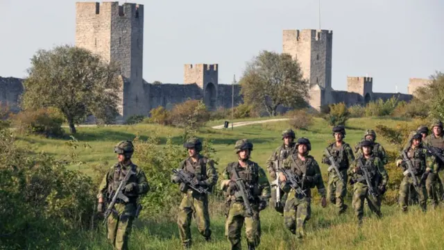 военные на шведском острове готланд