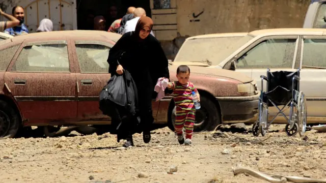 Musul'daki çatışmalarda 8 binden fazla sivil öldü ya da yaralandı.