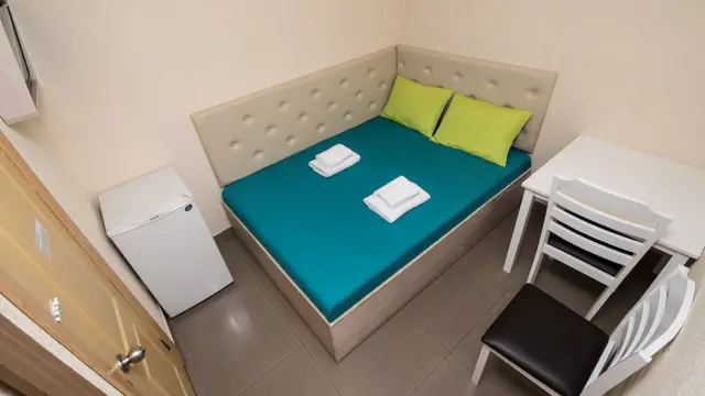 тримісний номер