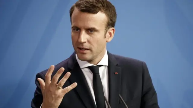 إيمانويل ماكرون