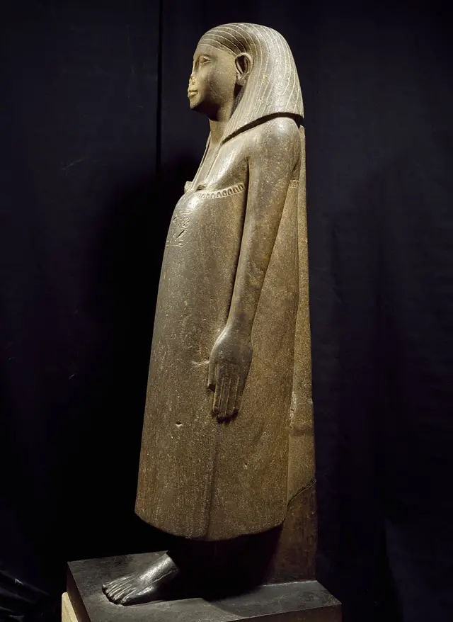 Vizir Iimeru, estátuacomo apostar ao vivo no sportingbetquartzito, vista frontal, altura 148 cm, Karnak. Civilização egípcia, Reino do Meio. Paris, Museu do Louvre