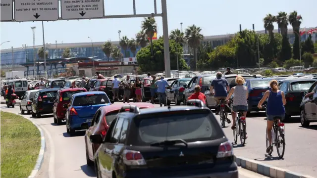 வாகனங்கள்