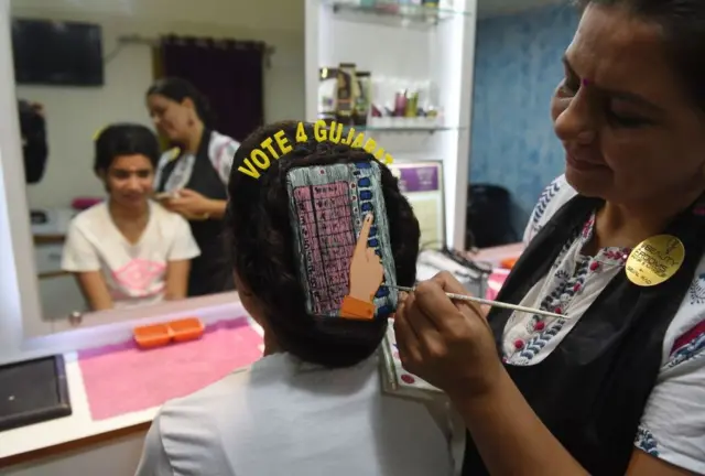 અવનવી હેયર સ્ટાઈલ