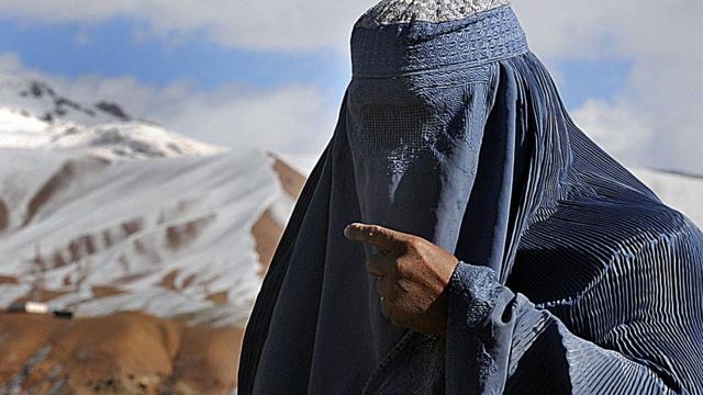 Mujer con burka.