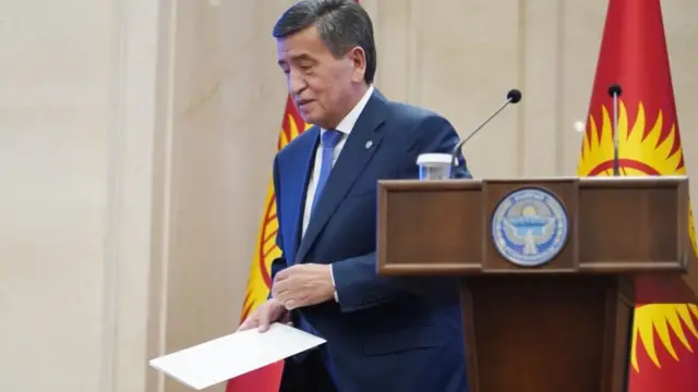 Сооронбай Жээнбеков