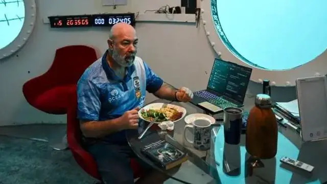 ருடிகர் கோச், கடலுக்கடியில் சாகசம்