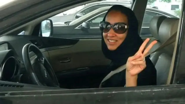 منال الشریف