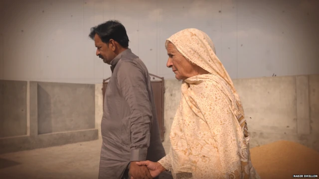 ਮੁਮਤਾਜ਼ ਅਤੇ ਉਨ੍ਹਾਂ ਦੇ ਪੁੱਤਰ ਸ਼ਾਹਬਾਜ਼