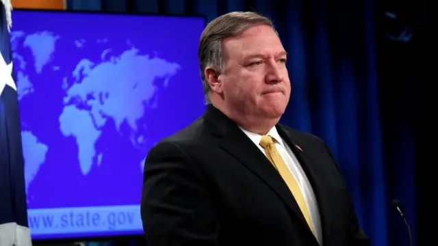 அமெரிக்க பாதுகாப்பு செயலர் மைக் பாம்பியோ