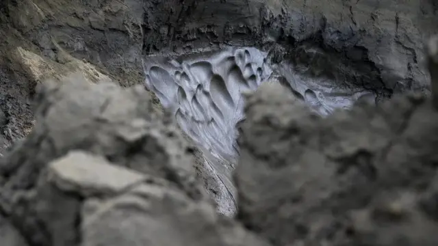 Les points de basculement du climat, comme la fonte du pergélisol, pourraient faire gonfler les dégâts causés par le changement climatique