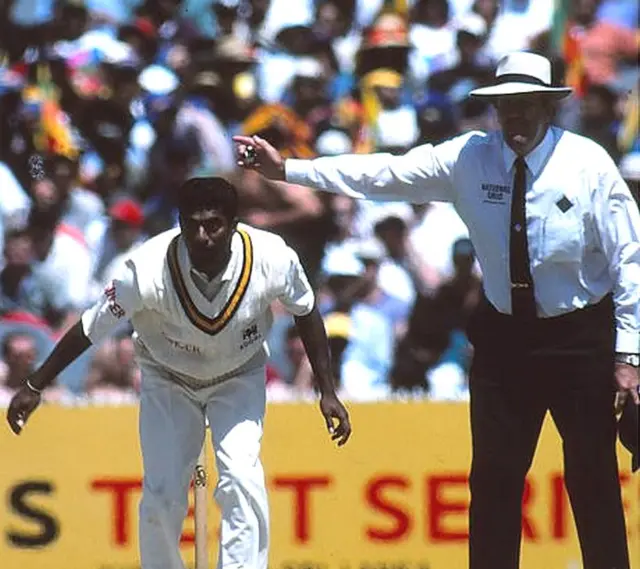 डेरेल हेयर, मुरलीधरन, 26january