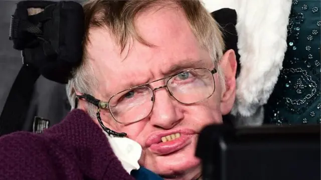 பேராசிரியர் ஸ்டீபன் ஹாகிங்