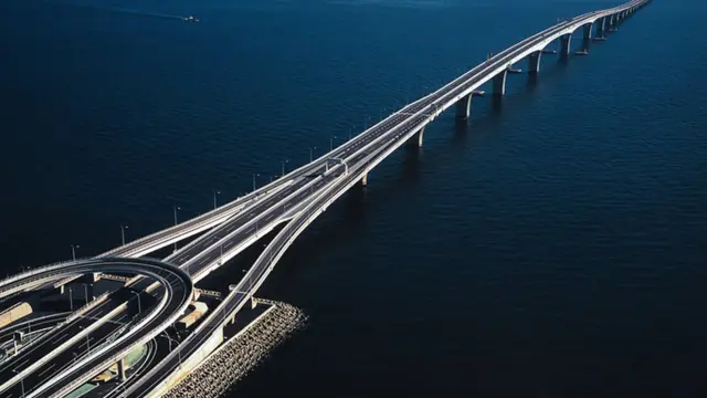 Aqualine Bahía de Tokio