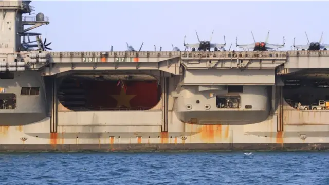 USS Carl Vinson, Vietnam