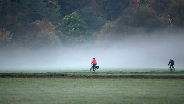 सोशल लाइफ़