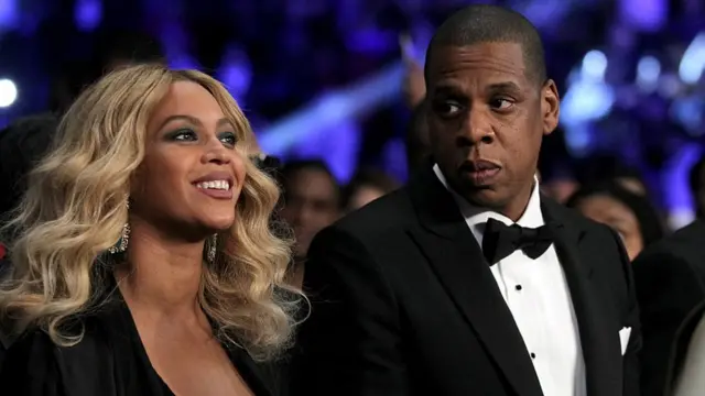 Beyonce y Jay-Z en una gala.