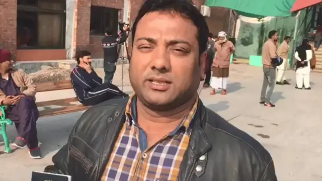 लाहौर में फंसे यात्री