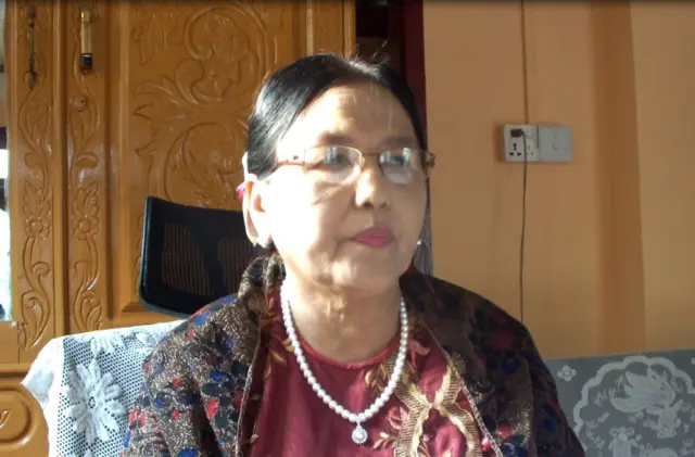 ဒေါ်အေးနုစိန်