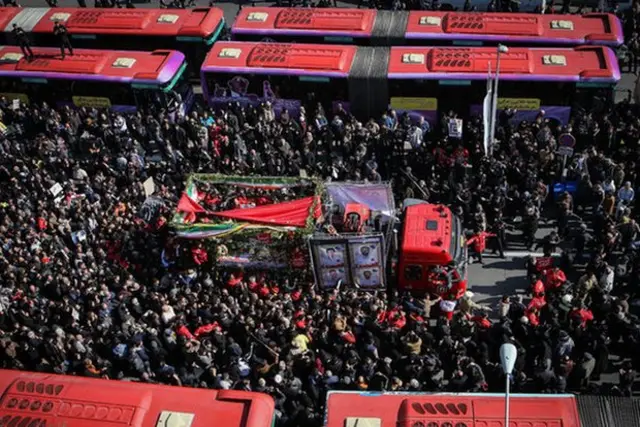 تشییع پیکر آتشس نشانان