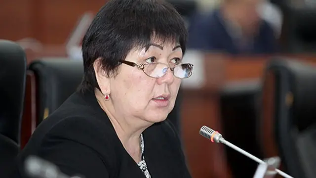 КСДП фракциясынын өкүлү Карамат Орозова