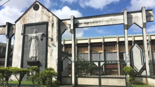 Judiciary court no open for Port Harcourt sake of di strike.