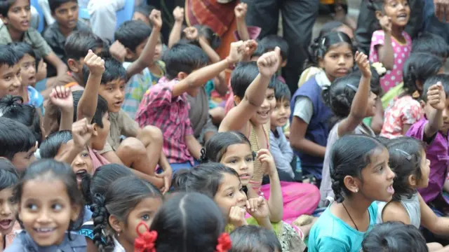 విద్యార్థులు